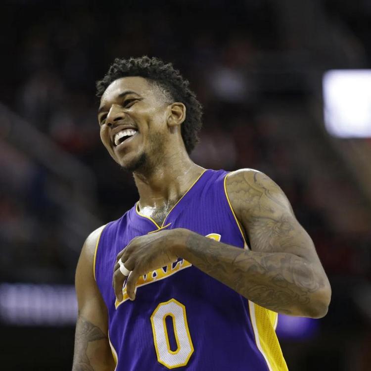 是新入坑 是新入坑