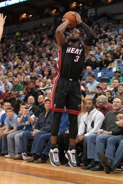 形成区别于 形成区别于